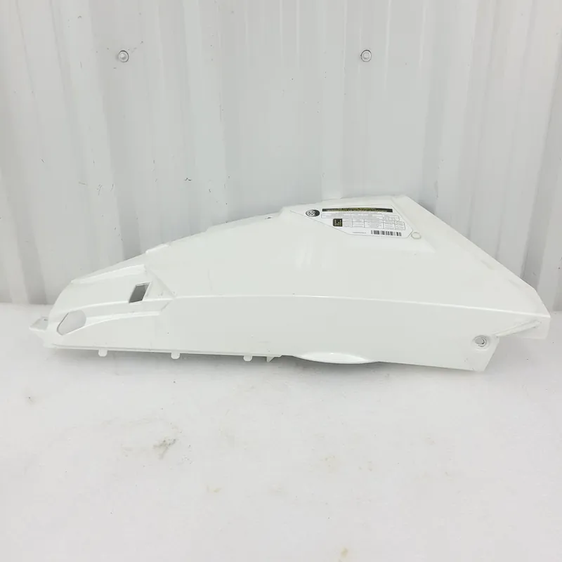 (new ref. 708200679) lh vegas white vent front panel Meilleur Prix